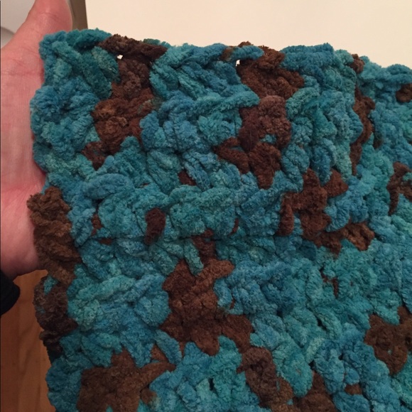 Hand Crocheted Baby Blanket - New - Just Made - Picture 3 of 7